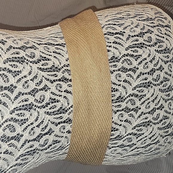 Levi's Wide Elastic Belt Tan Brown bovine Leather Accent Adjustable Waist Belt - Picture 3 of 7